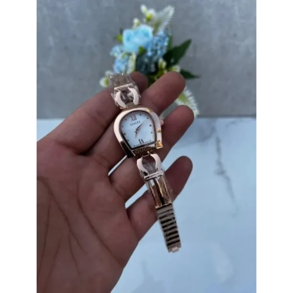 Classy G_ucci Watch For Women